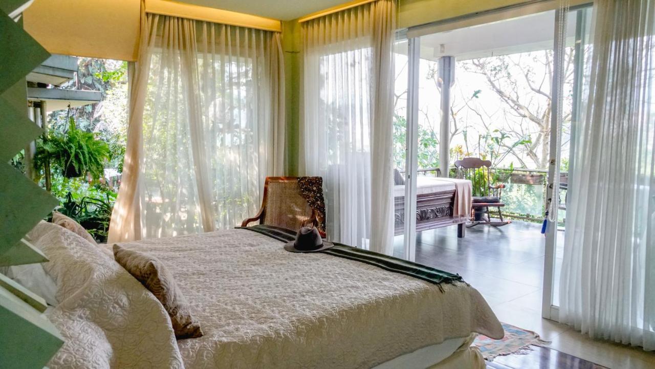 Ruth'S Bed & Breakfast Lembang Exteriér fotografie